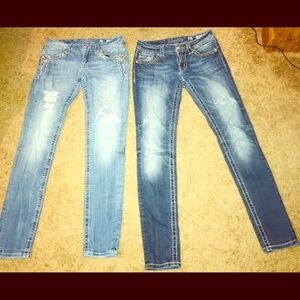Women’s Jeans/Embellished Miss Me denim jeans